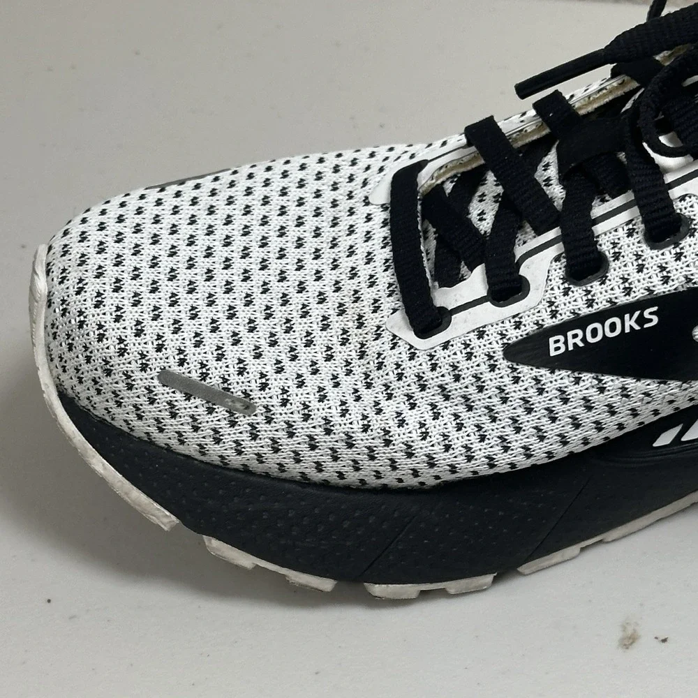 Brooks Adrenaline GTS 22 Womens Size 7.5 Running Shoes White Black 1203531B135 - Picture 11 of 16
